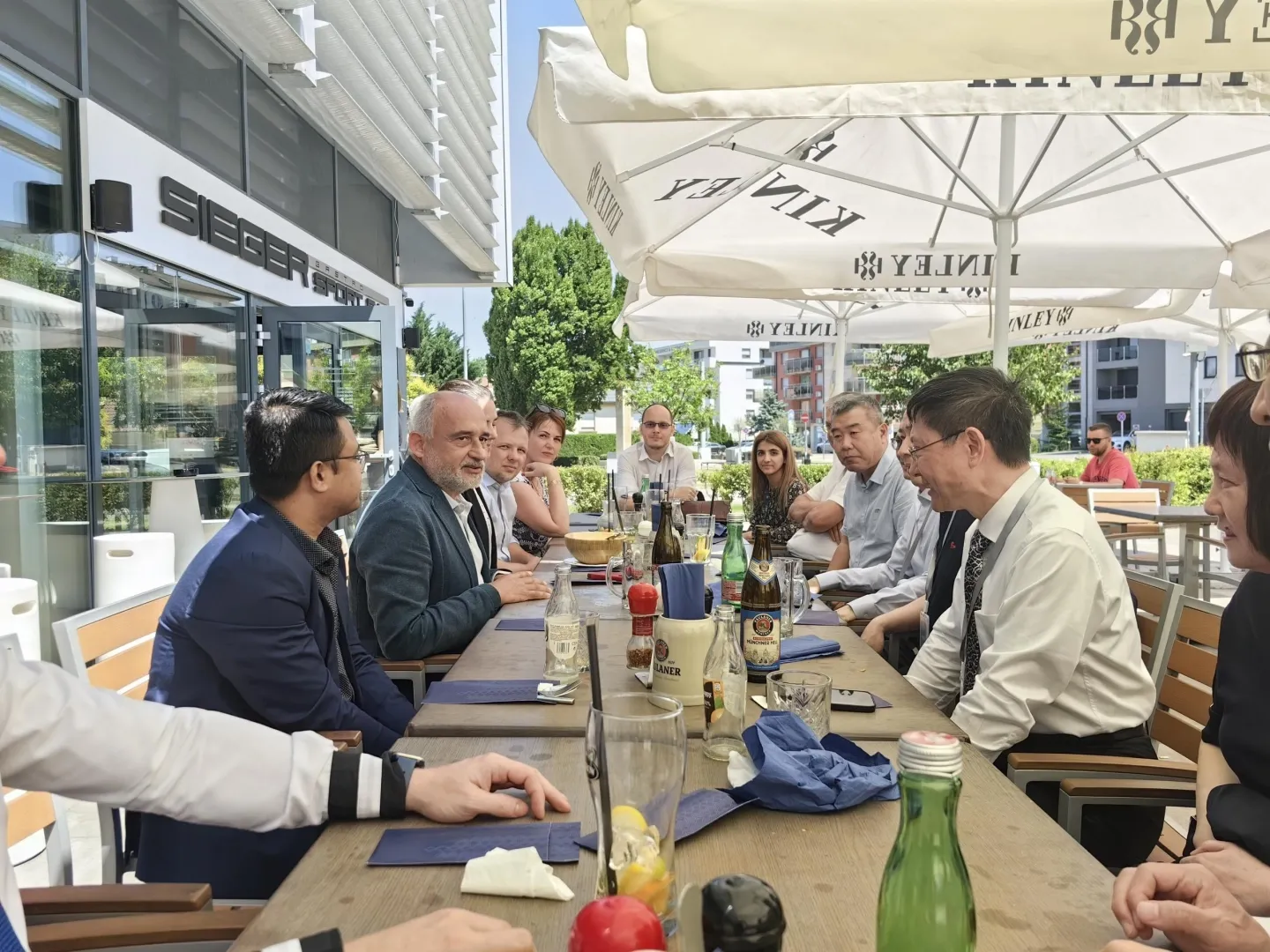 Journal of Management Analytics (JMA) folyóirat kínai szerkesztőbizottság látogatása a Kautz Karon